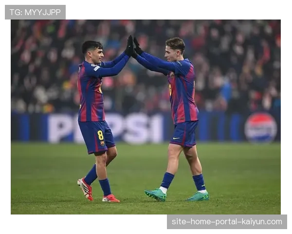 巴萨肋部渗透创造机会 进攻层次丰富难以防守