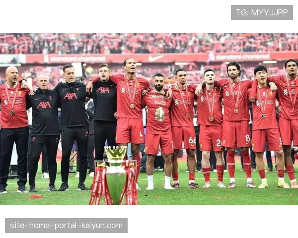 曼联领先利物浦三分 欧冠席位争夺仍占优势